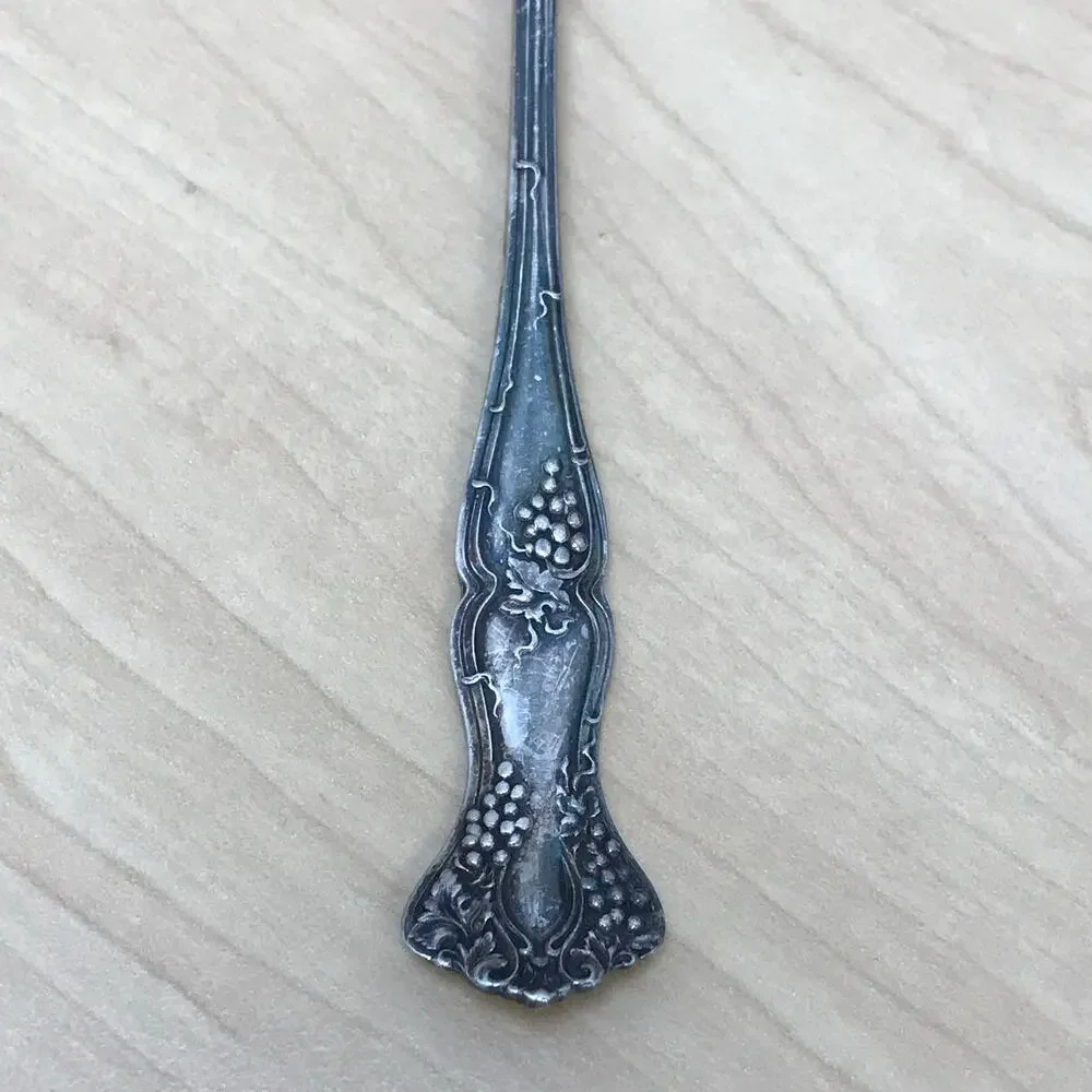 1847 Roger’s Bros Silverplate Olive Server Fork Spoon Vintage Pattern 1904